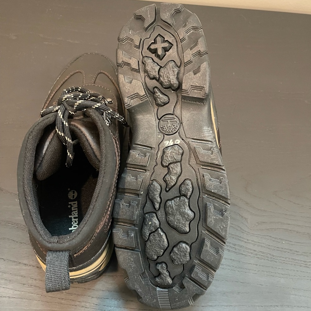 🤎 NWOT Unisex Timberland hiking boots - Picture 3 of 9